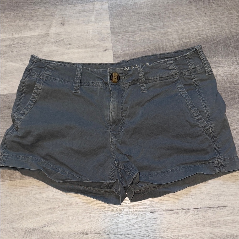 American Eagle Outfitters Charcoal Women's Khaki Shorts